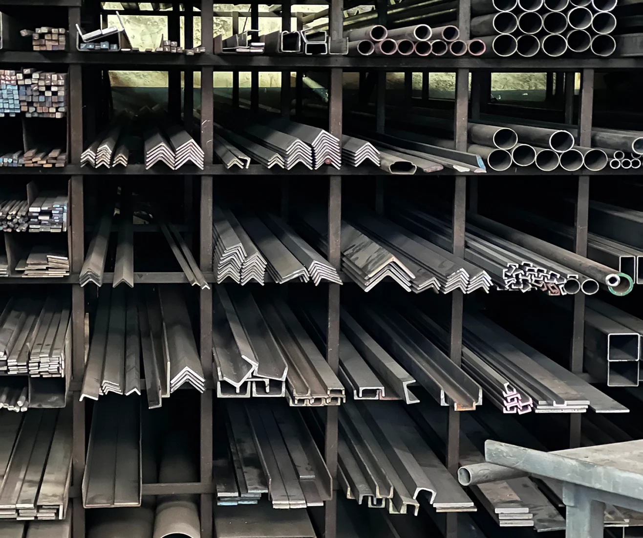 Stacked metal bars and pipes